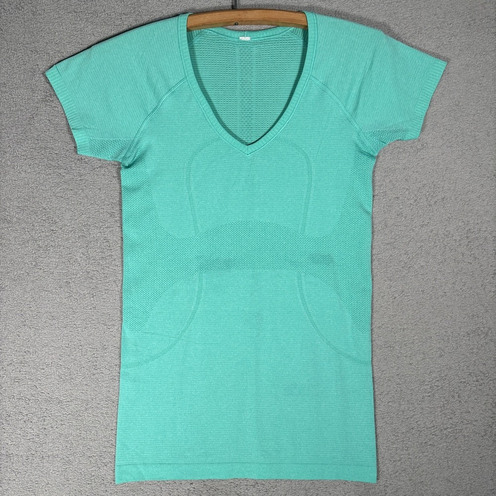 Lululemon T Shirt Womens Size 4 Swiftly Tech Teal Crew V Neck Athletic Yoga Teal
